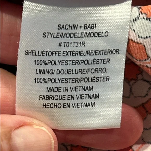 Sachin-Babi Elegant Red Wrap Top Size 8 - Picture 11 of 16